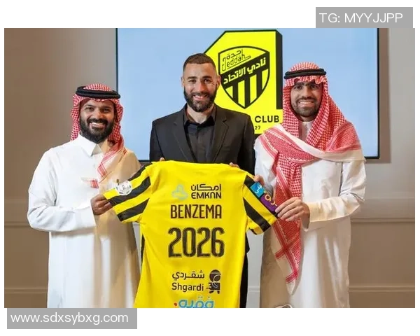 足球俱乐部如何通过转会与交易策略实现球星更替与阵容升级